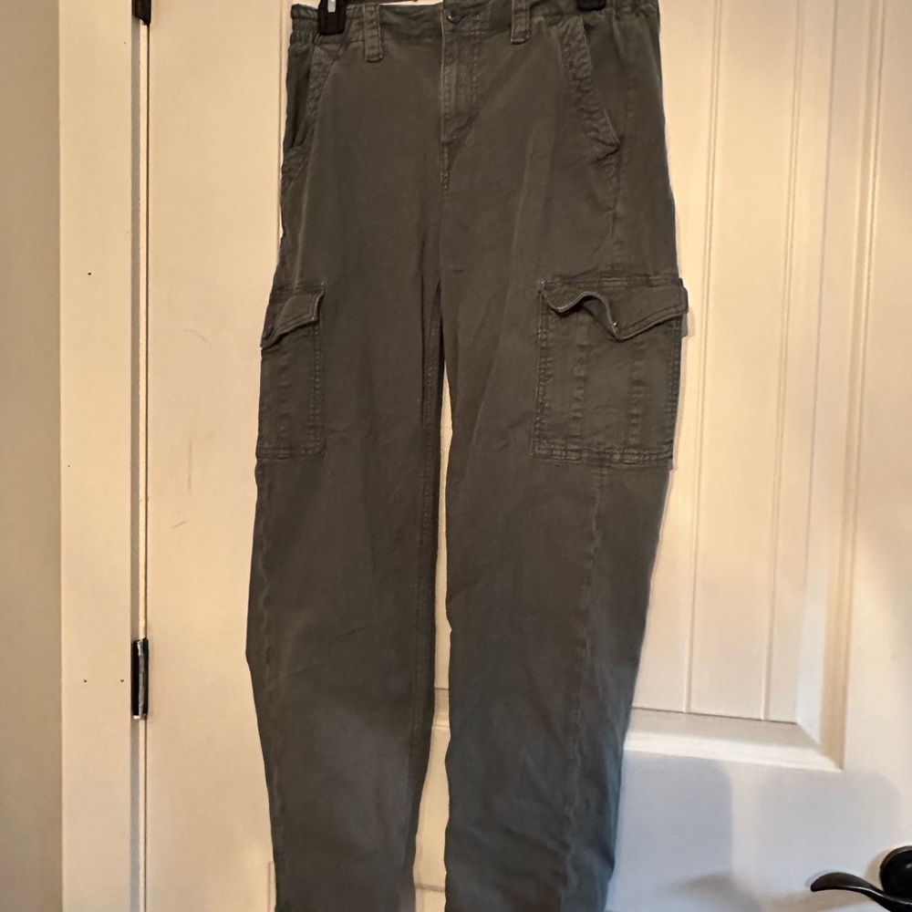 American Eagle Outfitters Gray Cargo Pants Utility Style